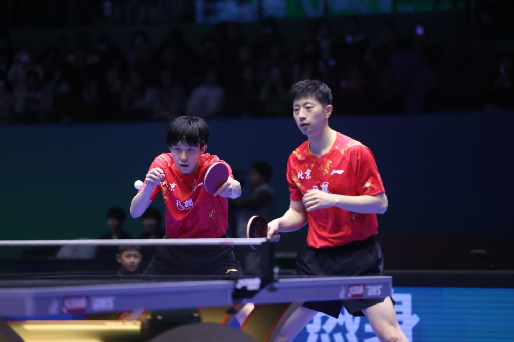 主优化词：塞维利亚客场几百强敌，表现出色